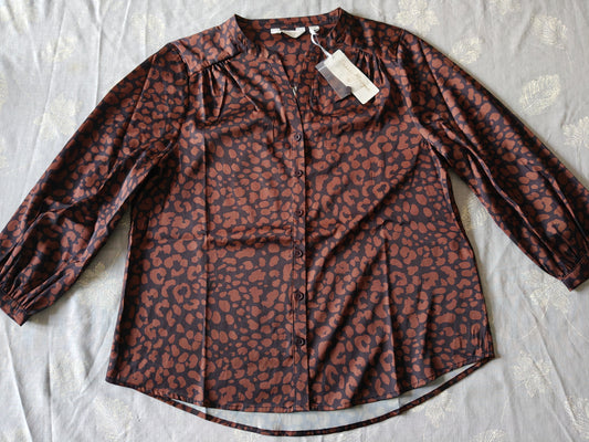 Lightweight Printed blouse