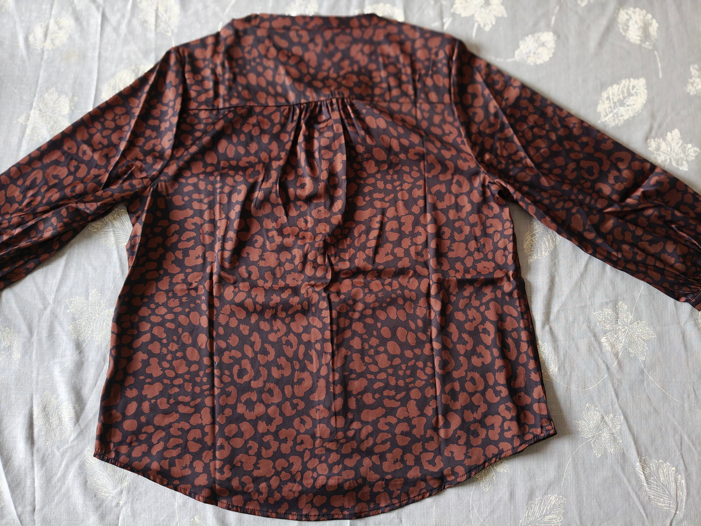 Lightweight Printed blouse